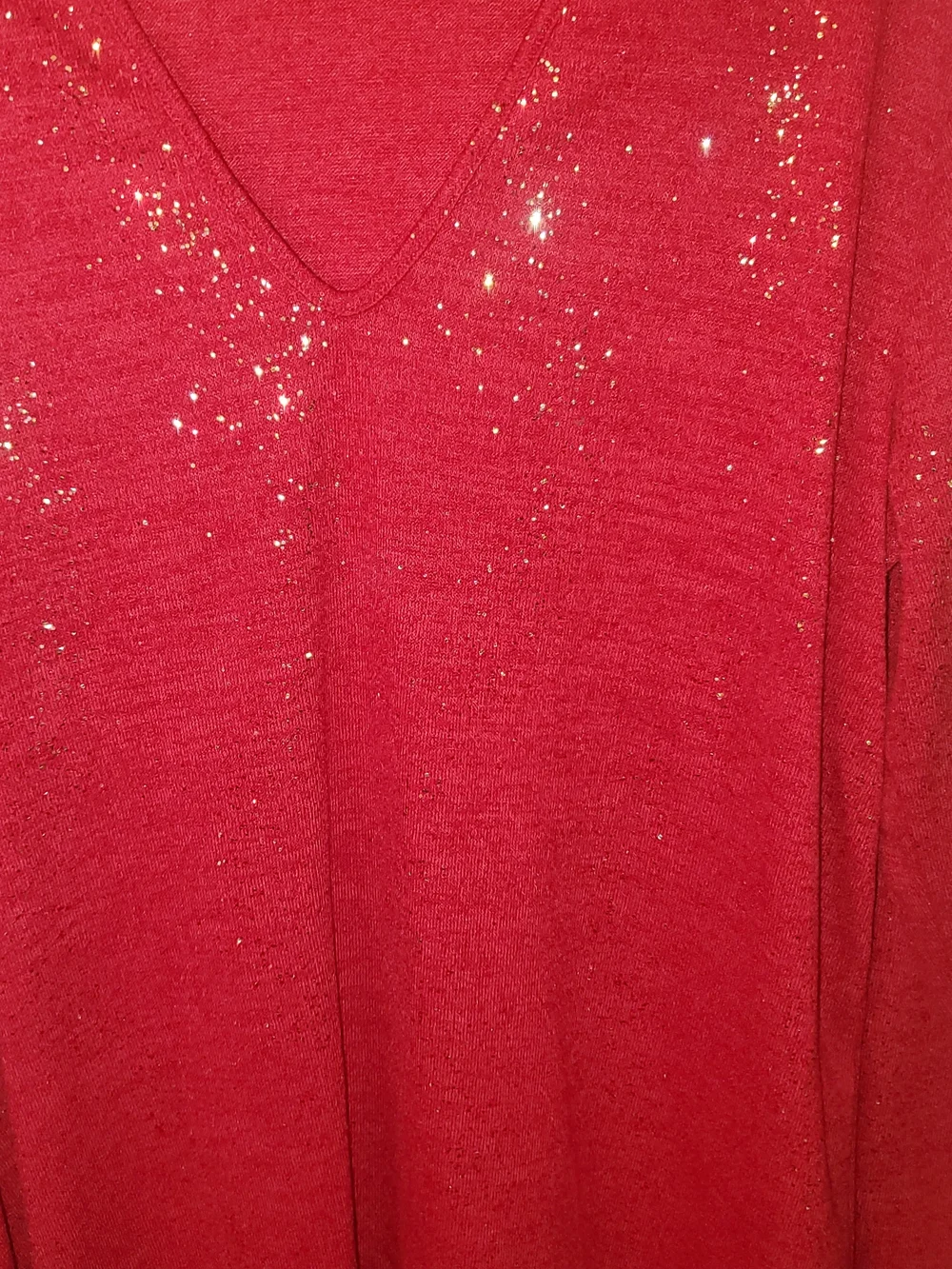 Acting Pro Red Glitter Cutout V-Neck Sweater